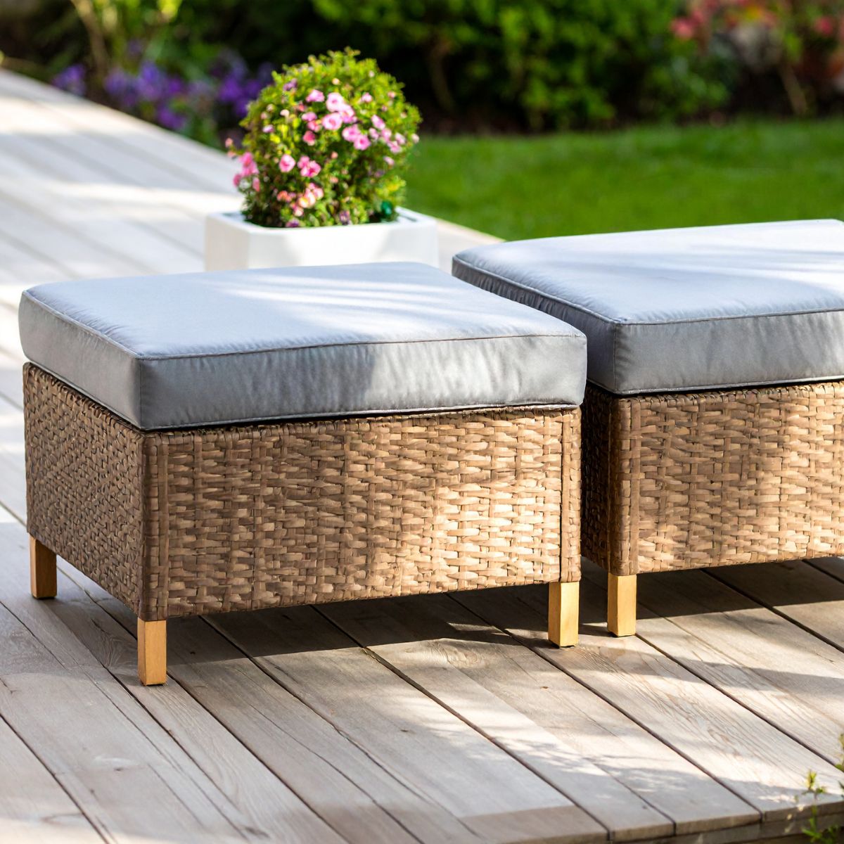Custom outdoor ottoman cushion